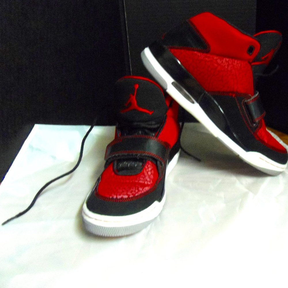 NIKE  Jordan V IV III # 602661-601 sneakers